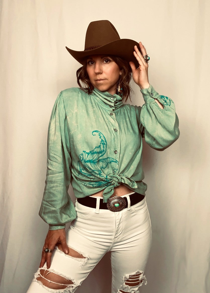 TURQUOISE Top